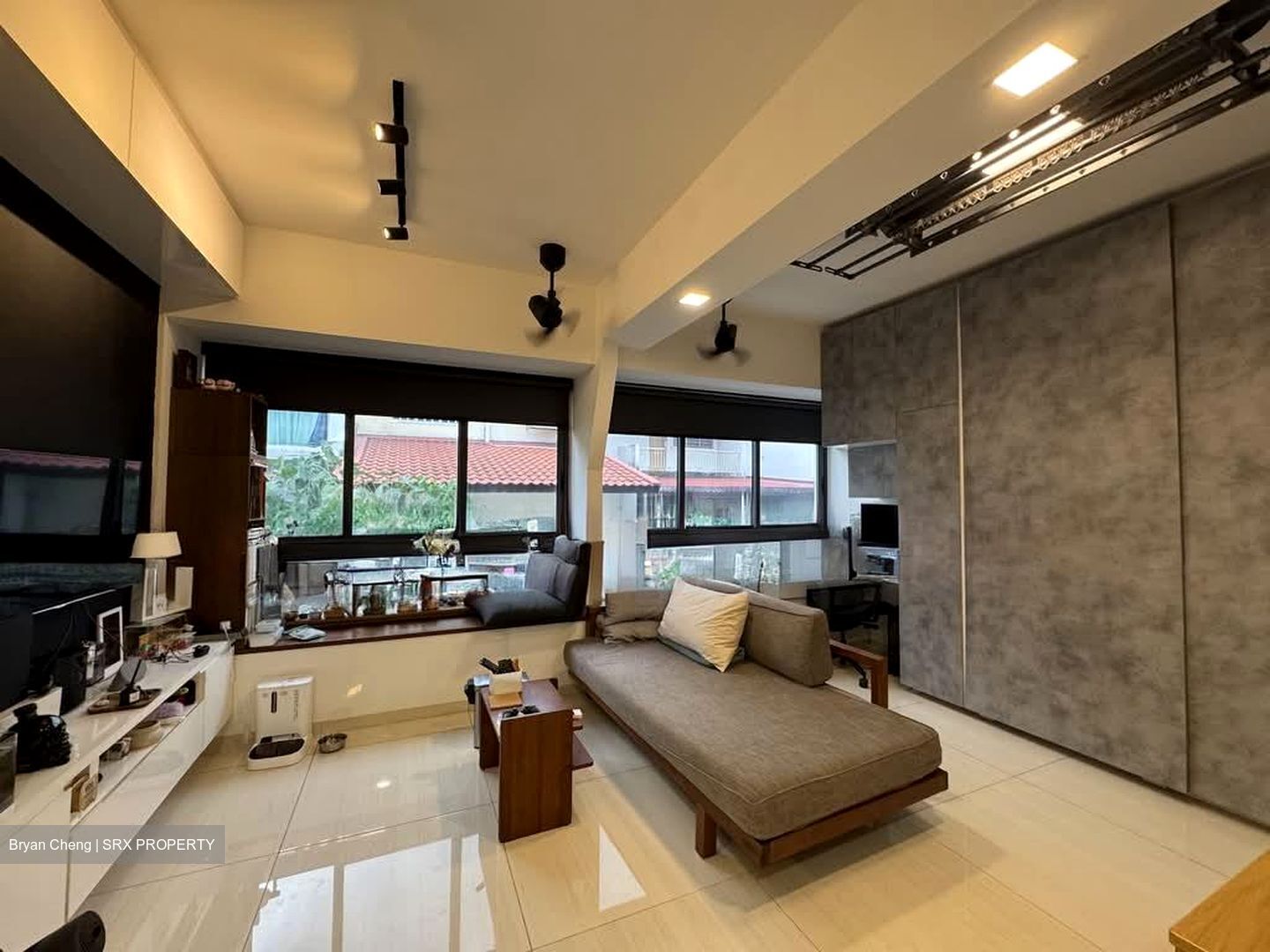 The Promenade@Pelikat (D19), Apartment #571220931